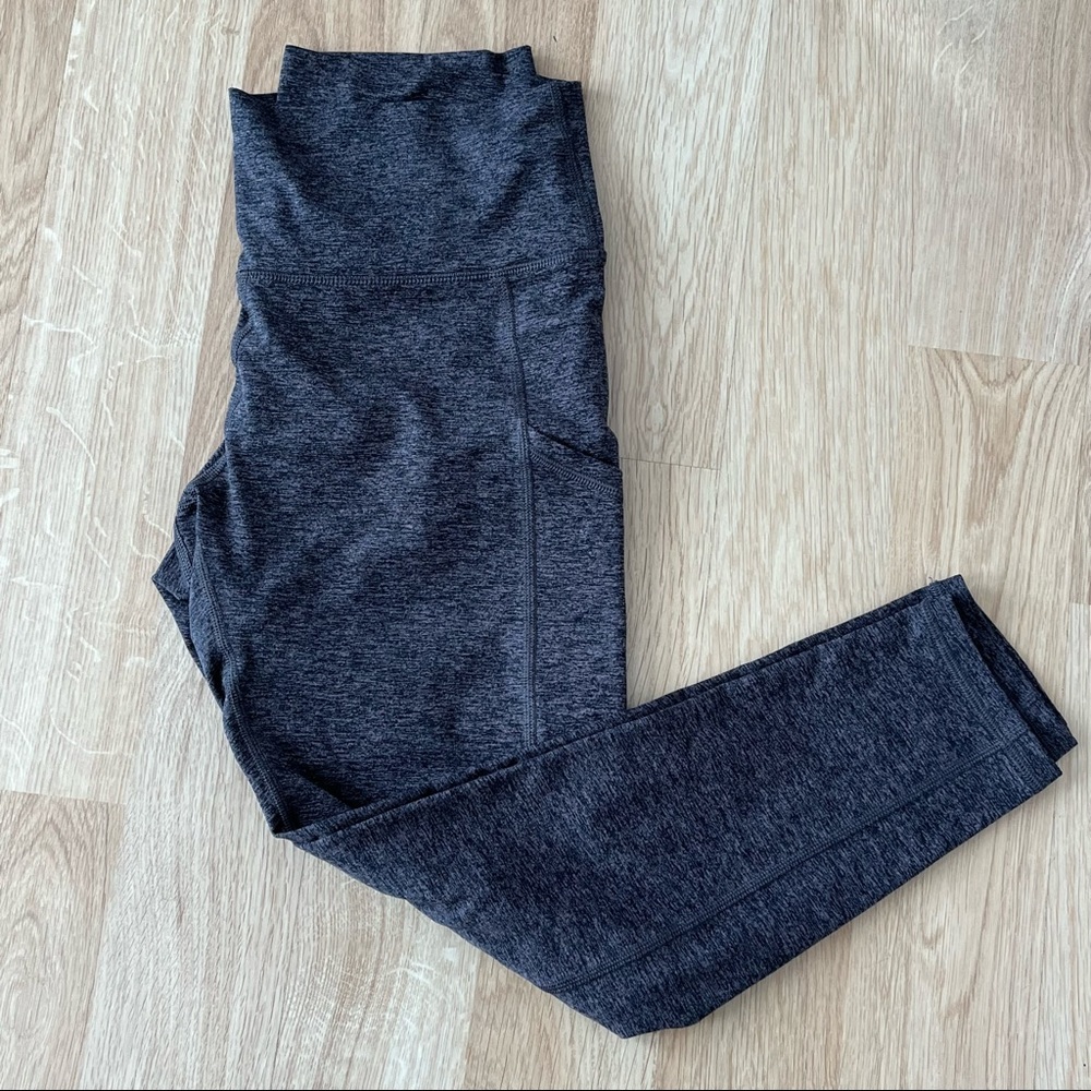Aerie Offline Hugger High Waisted Legging Large Short